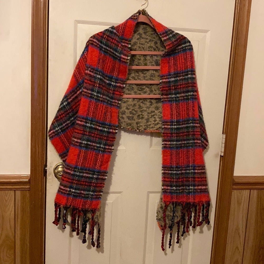 Steve Madden reversible Scarf One Size